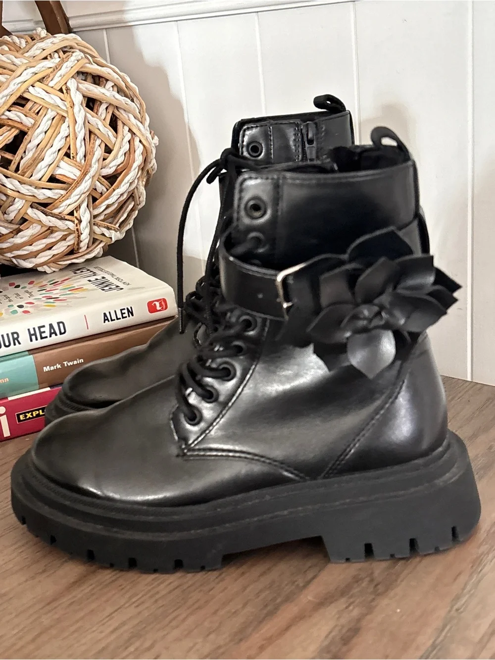 Zara Kids Black Floral Chunky Combat Boots Girl US Size 1 or EU 32